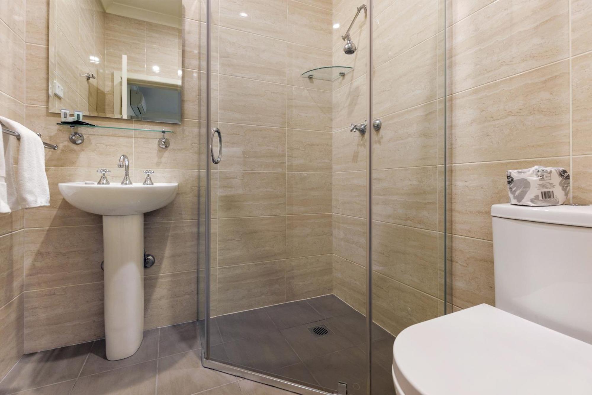 Amaroo Motel Tumuts Best Accommodation Екстер'єр фото